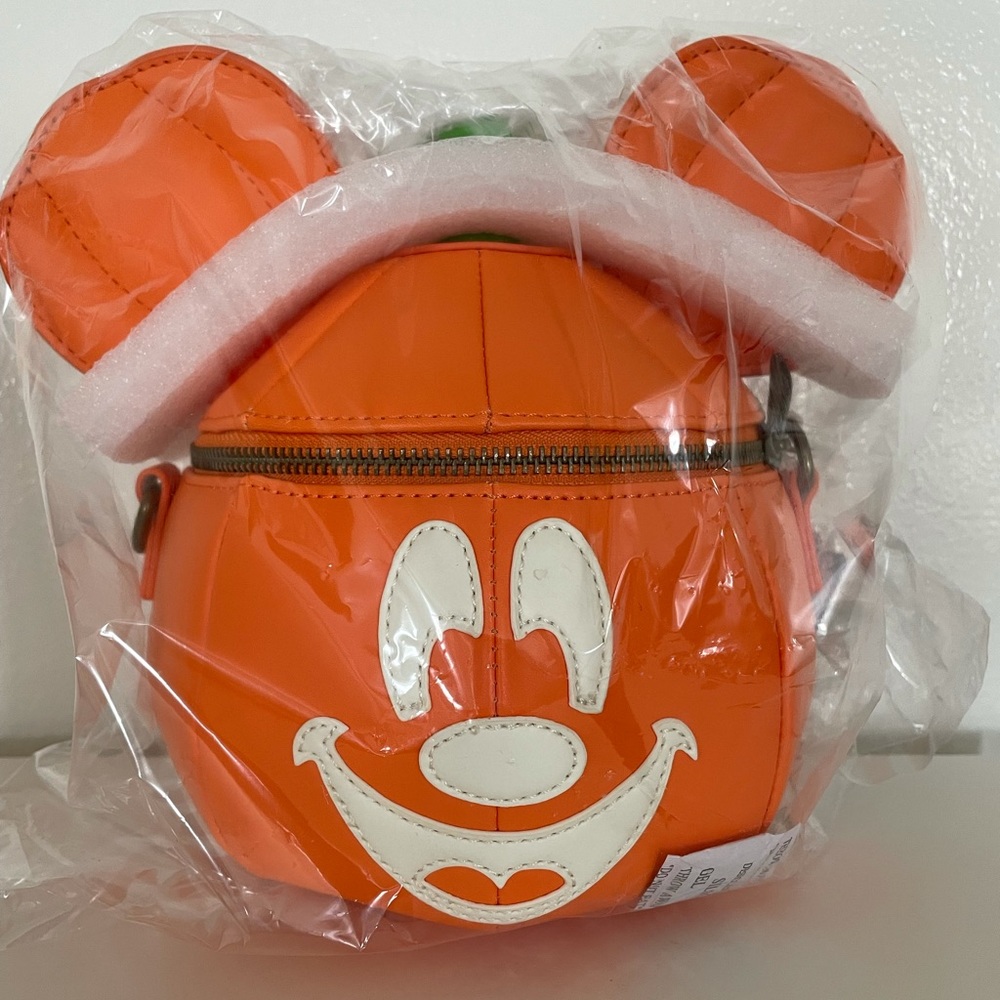 Loungefly Disney Mickey-O-Lantern Crossbody